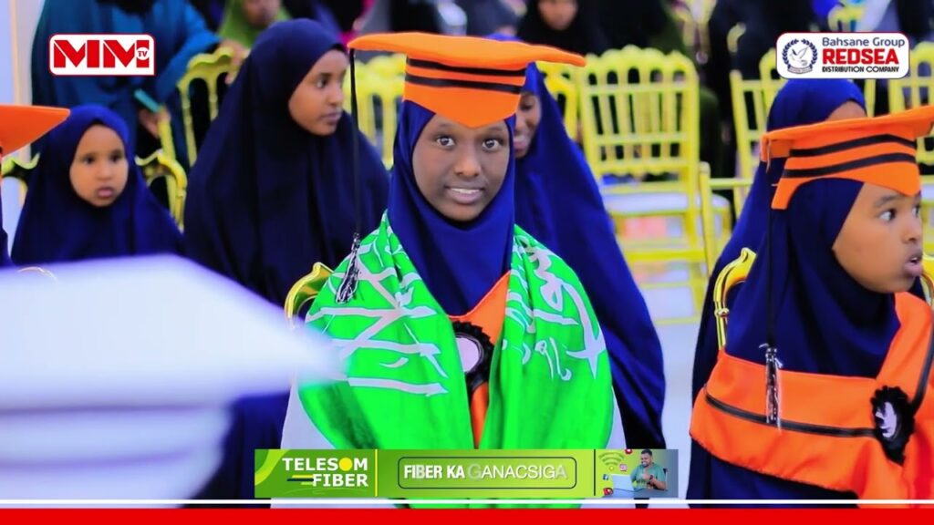 “Hooyaday Subax walba xilli hore ayay kici jirtay si aan wax u noqdo” Ardayda Mu’asasada Nuuru-diin